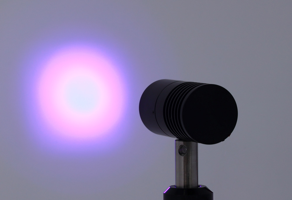 【動作確認済み】 アウグ株式会社 高出力UV-LED照射器 高出力UV-LED照射装置。除菌、蛍光観察、光化学反応など幅広い